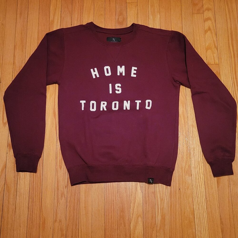 Home Is Toronto crewneck sweater